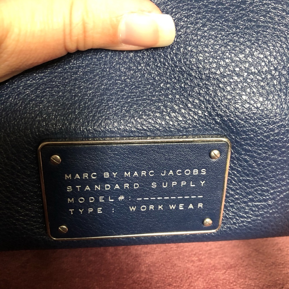 MBMJ navy leather with silver satchel - Picture 3 of 10